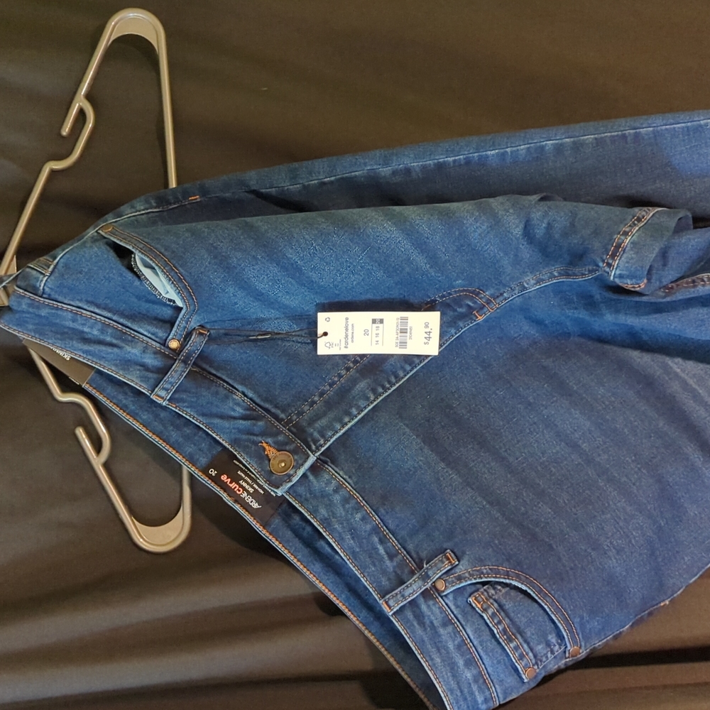 Skinny jeans